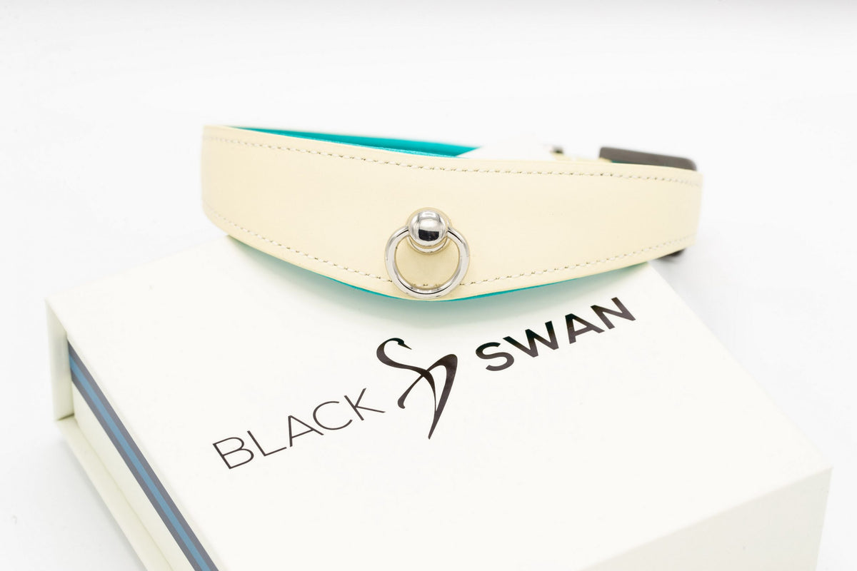 Collar Blue Ice