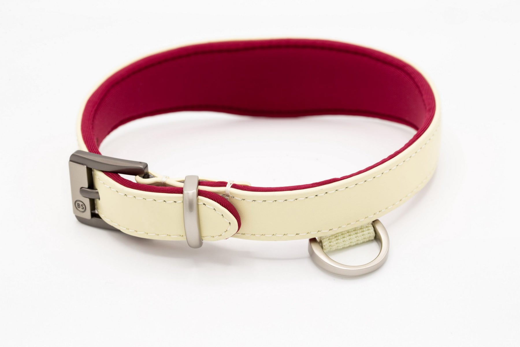Collar Red Berry