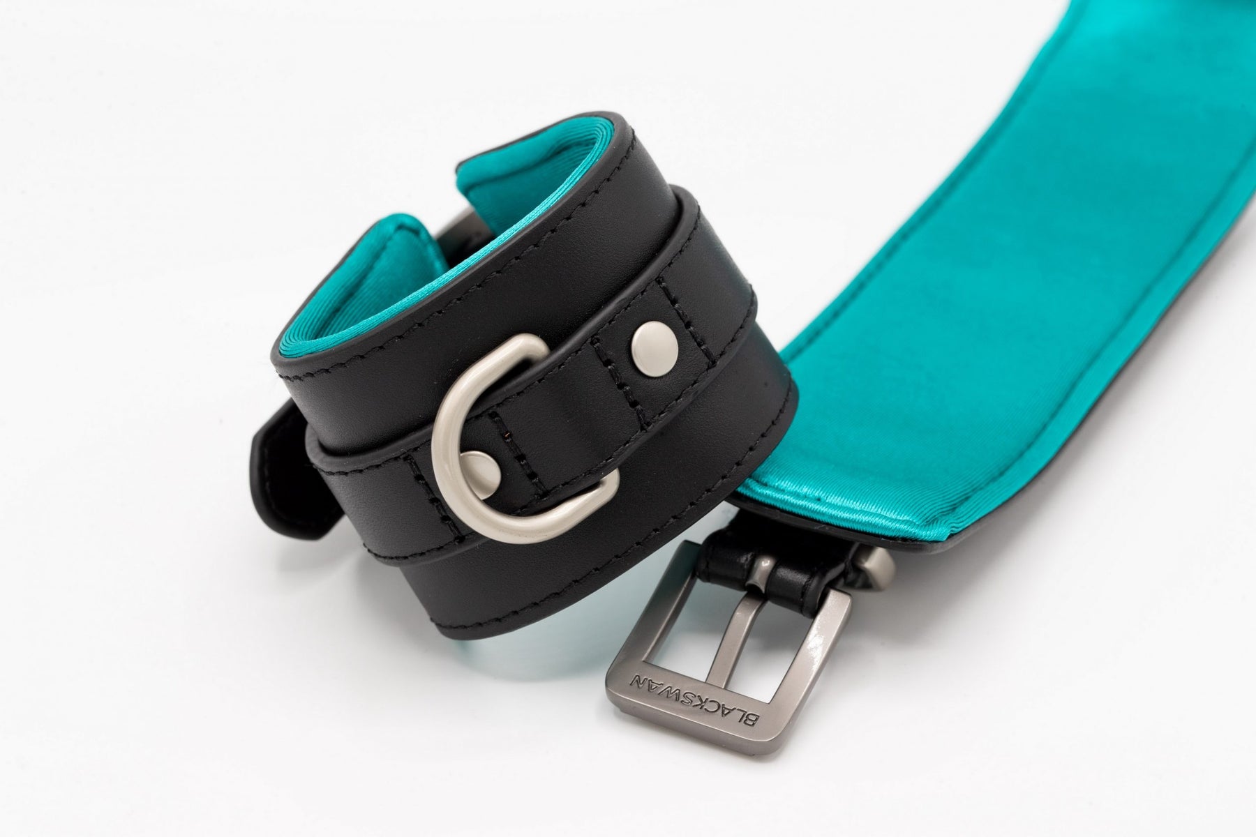 Handfesseln Black Ice